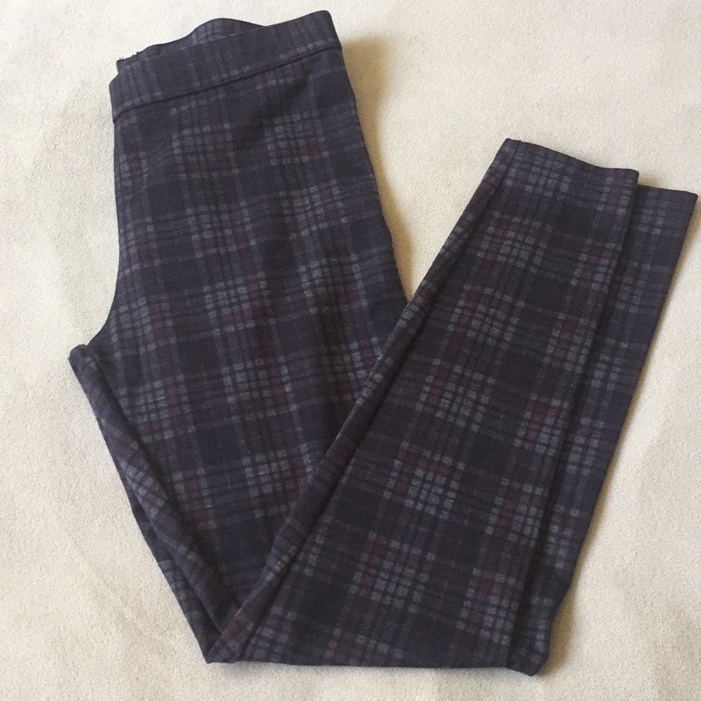 Vera Wang Plaid Pants